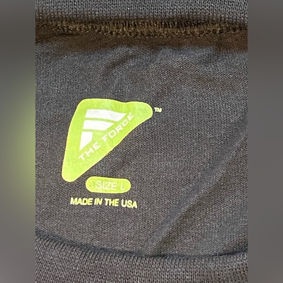 (4) NEW-The Force Tee Shirts by VF Imagewear, Men Large, Black, 100% Polyester - Picture 3 of 5